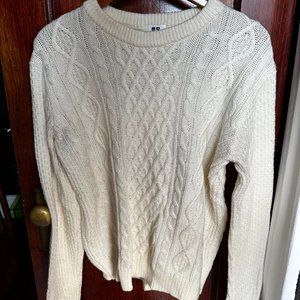 Uniqlo Fisherman's Sweater in Cream